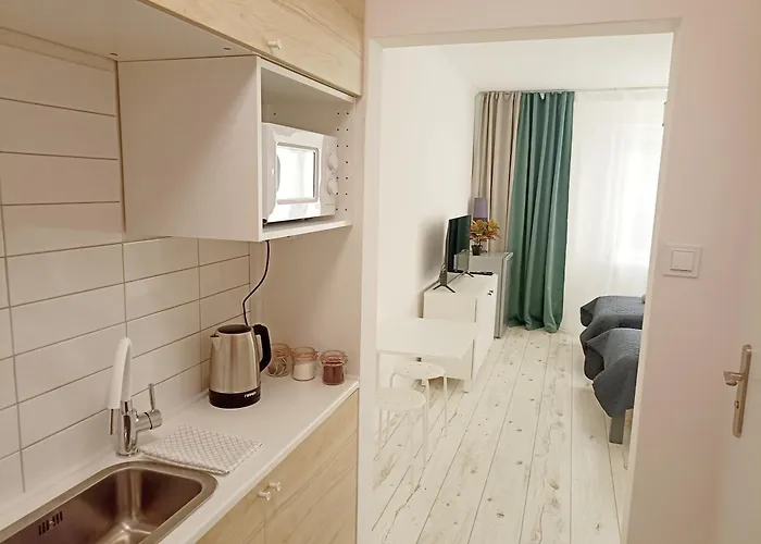 Laurens * وارسو