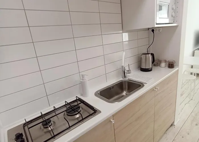 Laurens * وارسو